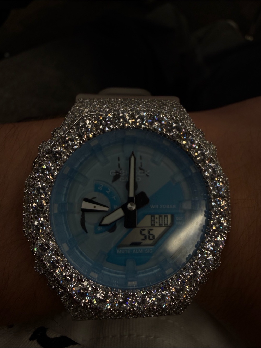 Lab created diamonds iced out g-shock
